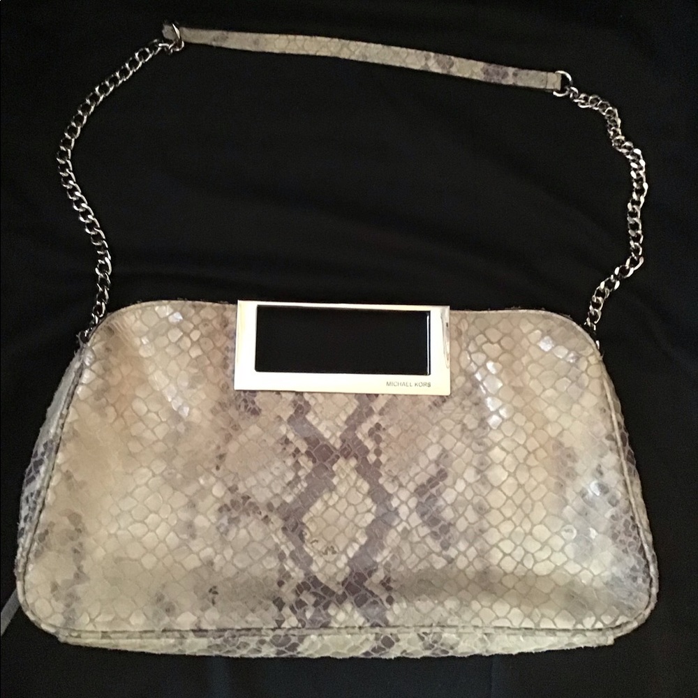 Michael Kors Snakeskin like Clutch/shoulder Bag